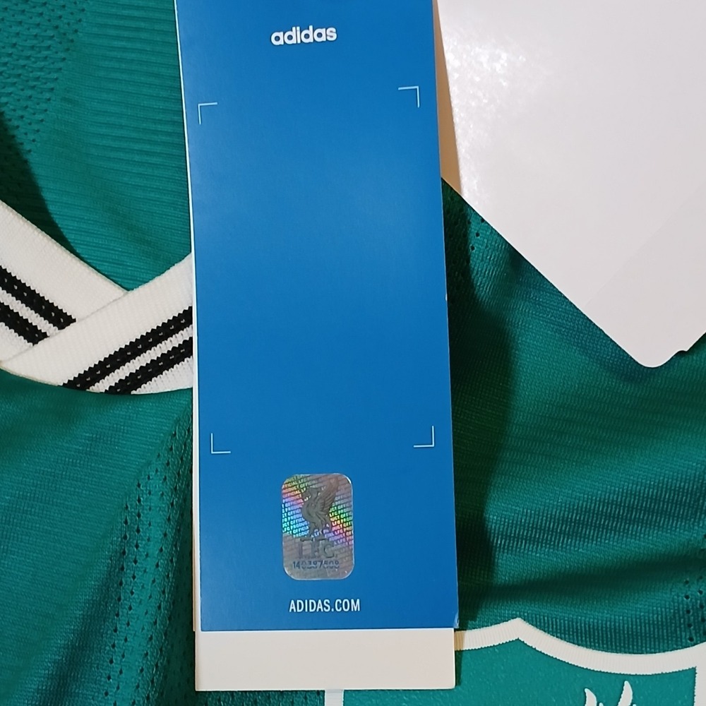 adidas Liverpool FC 2025/26 Third Jersey Green Men's XL JV6428 NWT - Picture 10 of 15